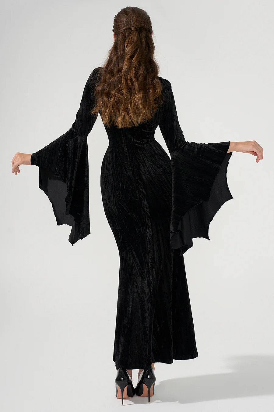 Vestido de fiesta de sirena con escote cuadrado y mangas acampanadas de terciopelo hasta el suelo